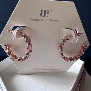 Bomb Party October 2025 ER47087 - A Little Bit Legendary